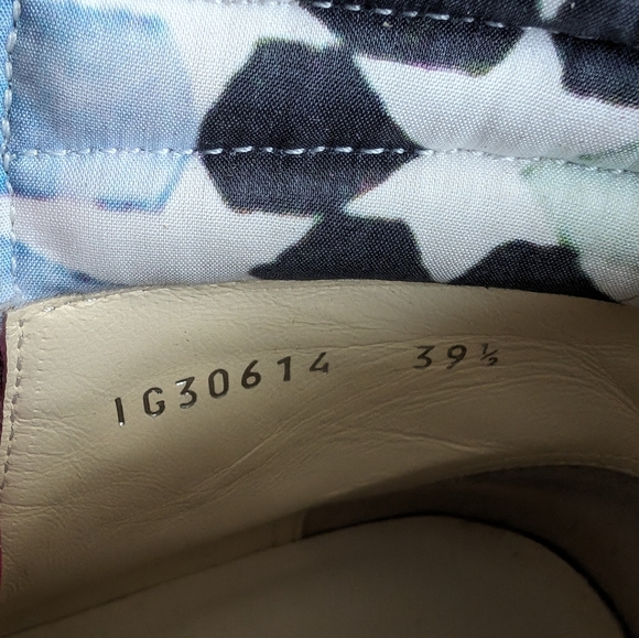 PRE LOVED CHANEL INTERLOCKING CC LOGO COMBAT BOOTS - Picture 7 of 16